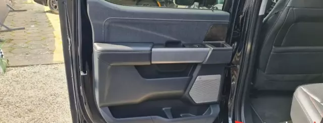 FORD F-Series F-100/F-150 