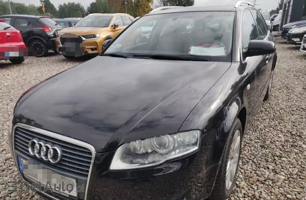 AUDI A4 