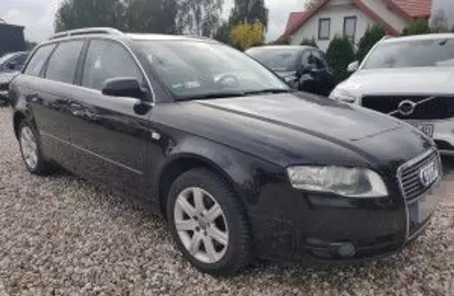 AUDI A4 