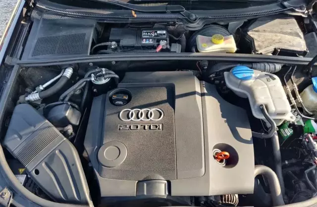 AUDI A4 