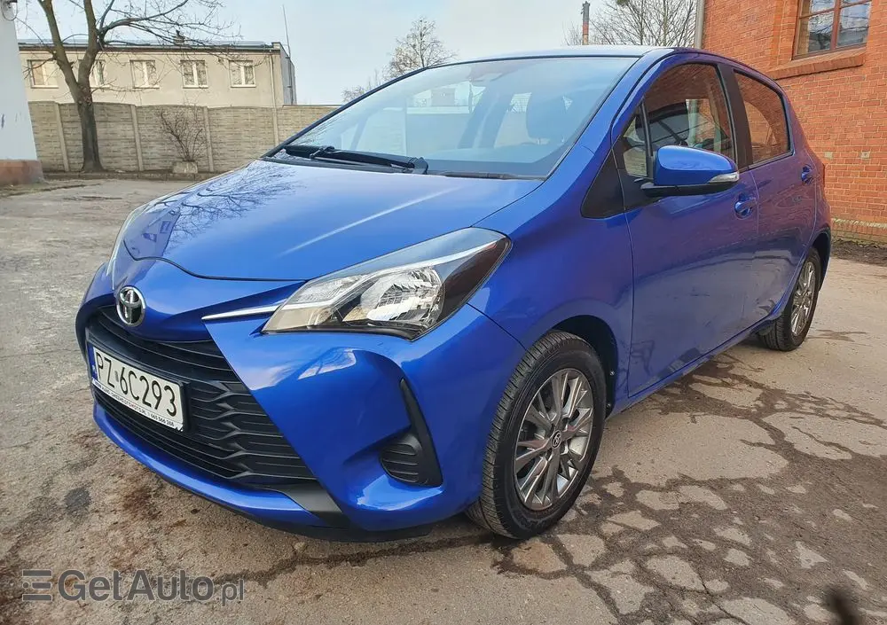 TOYOTA Yaris 