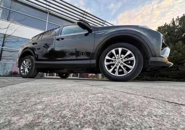 TOYOTA RAV4 2.5 4x2 Hybrid Executive