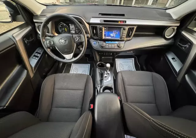 TOYOTA RAV4 2.5 4x2 Hybrid Executive