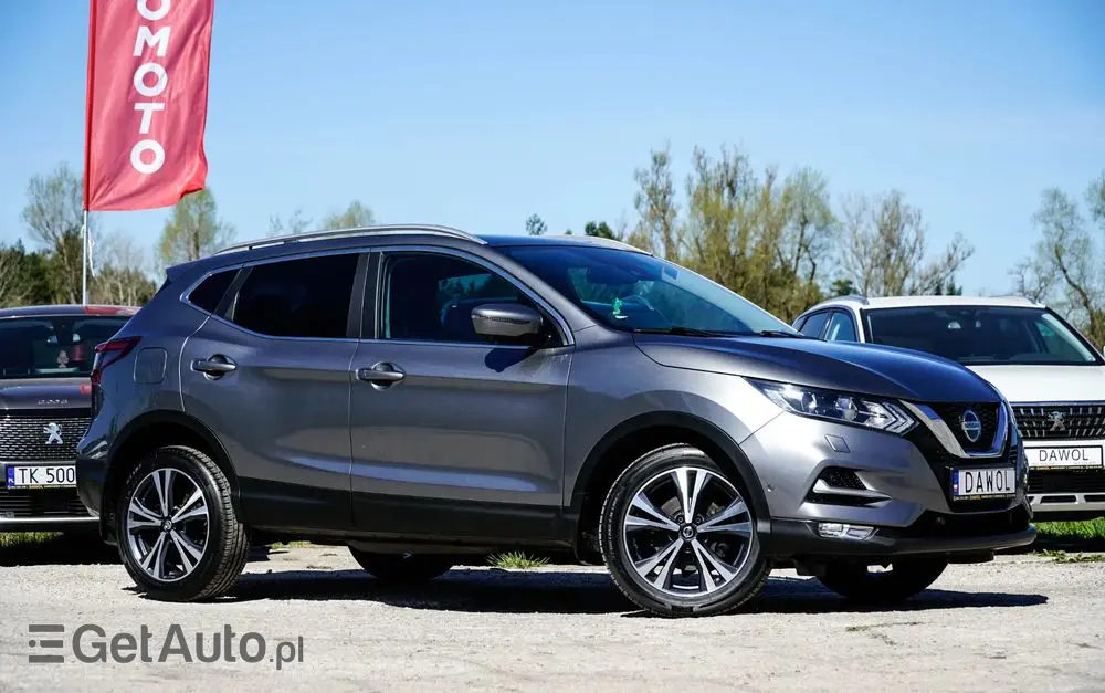 NISSAN Qashqai 1.2 DIG-T Tekna EU6