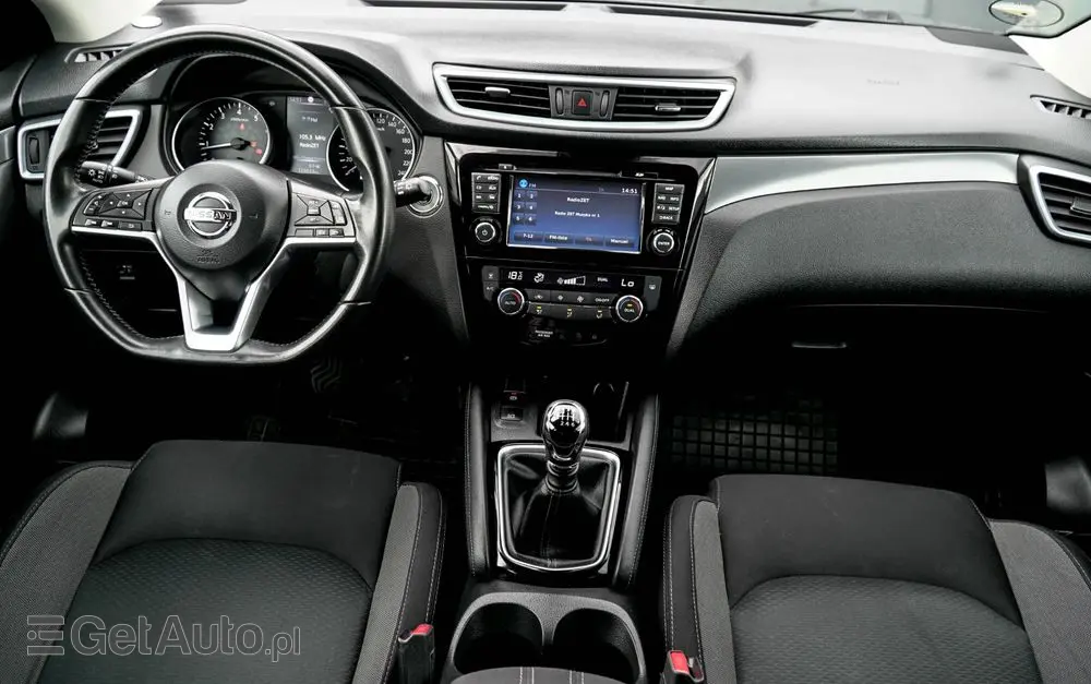 NISSAN Qashqai 1.2 DIG-T Tekna EU6