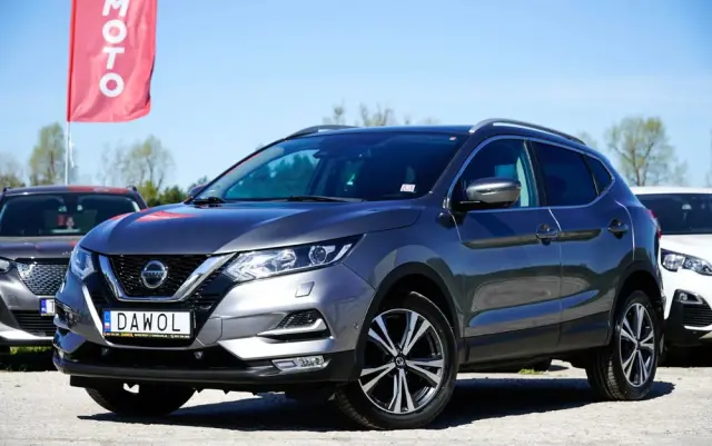 NISSAN Qashqai 1.2 DIG-T Tekna EU6