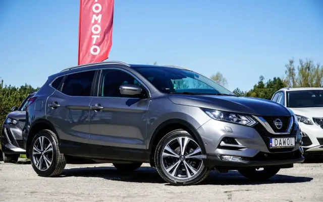 NISSAN Qashqai 1.2 DIG-T Tekna EU6
