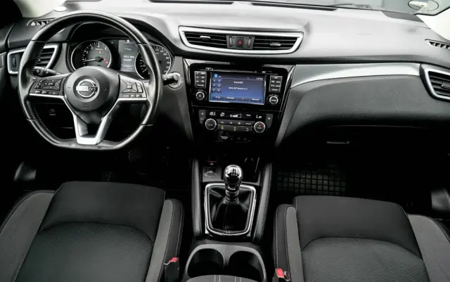 NISSAN Qashqai 1.2 DIG-T Tekna EU6