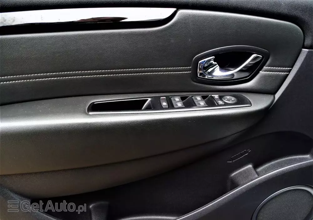 RENAULT Scenic 1.5 dCi Limited