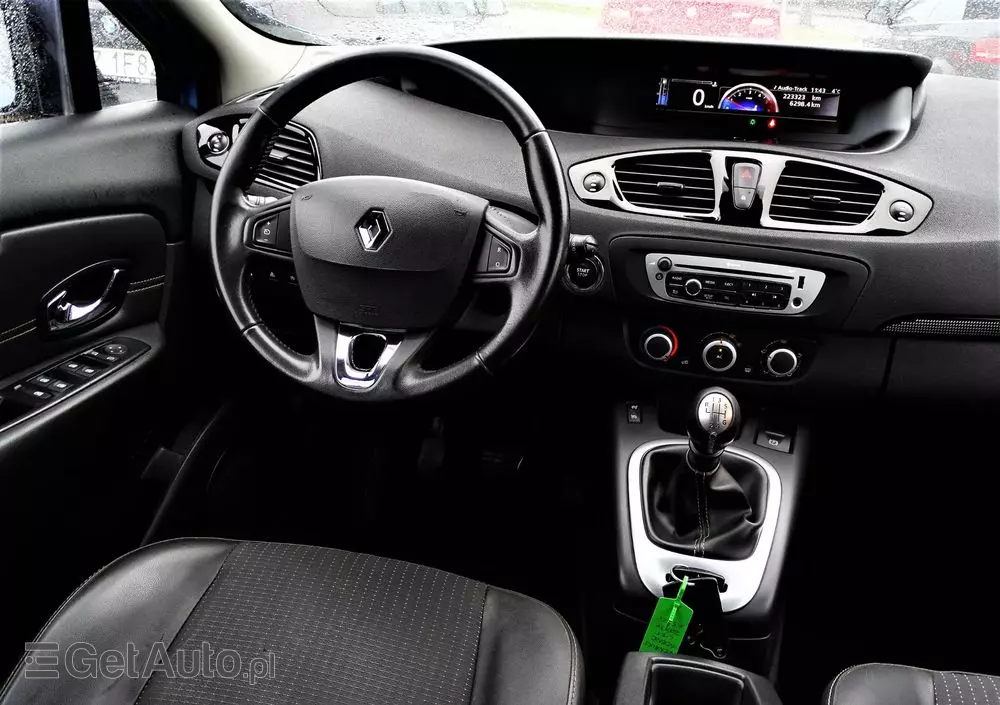 RENAULT Scenic 1.5 dCi Limited