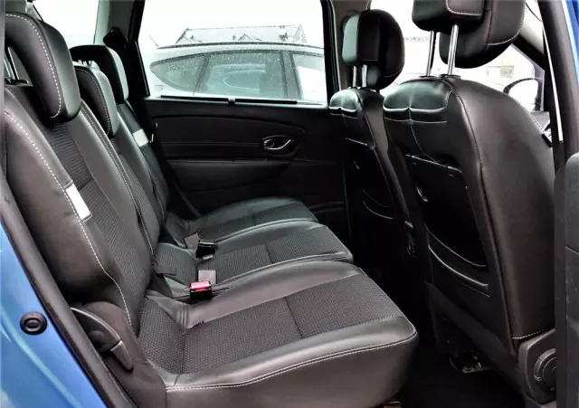 RENAULT Scenic 1.5 dCi Limited