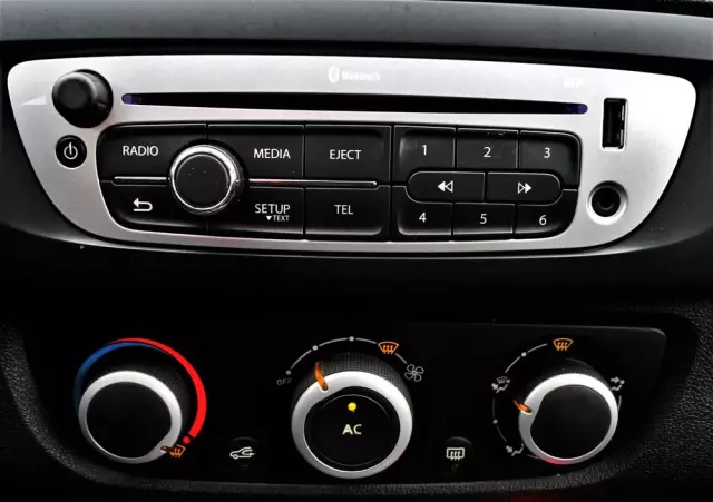 RENAULT Scenic 1.5 dCi Limited