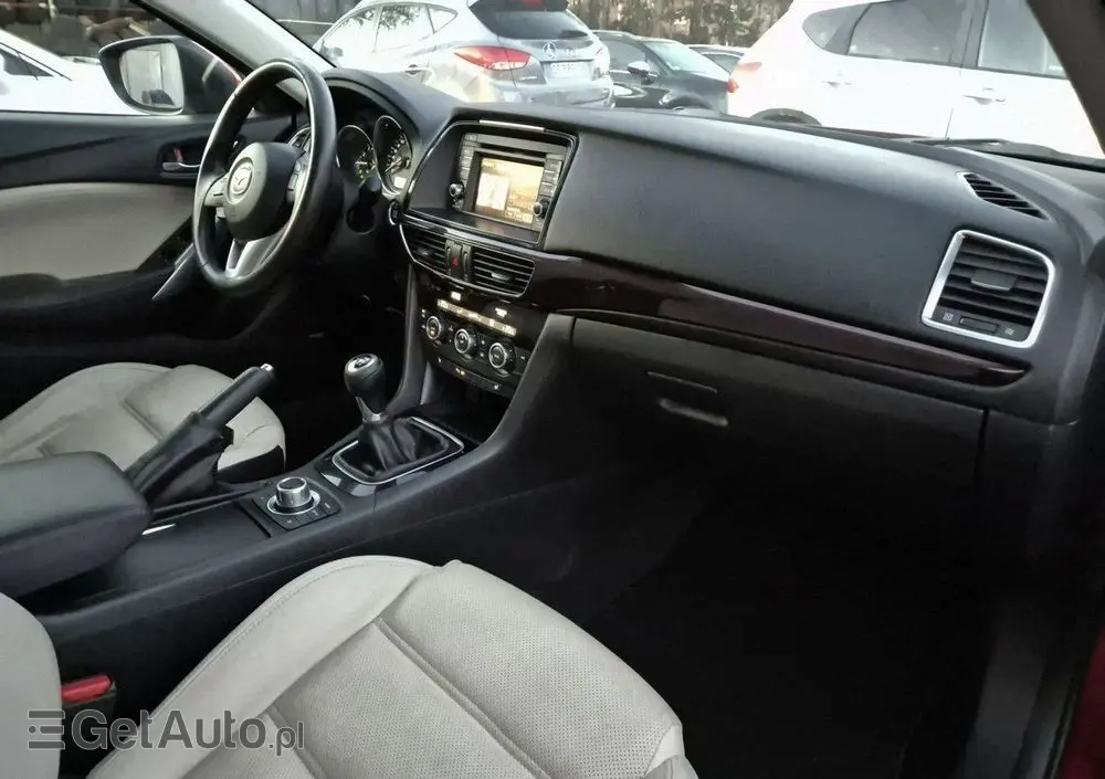 MAZDA 6 