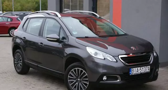 PEUGEOT 2008 