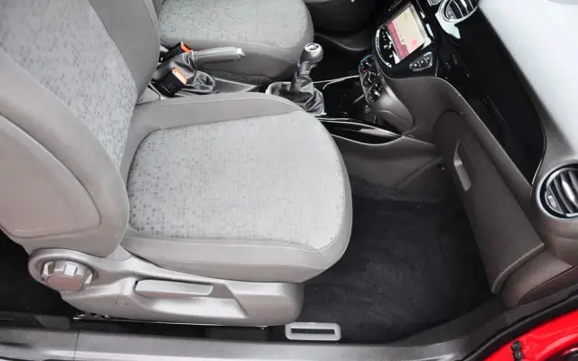 OPEL Adam 1.4 Black Jack