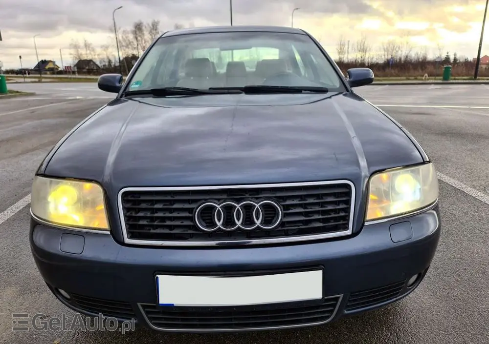 AUDI A6 Limousine 