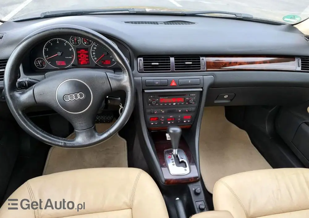 AUDI A6 Limousine 