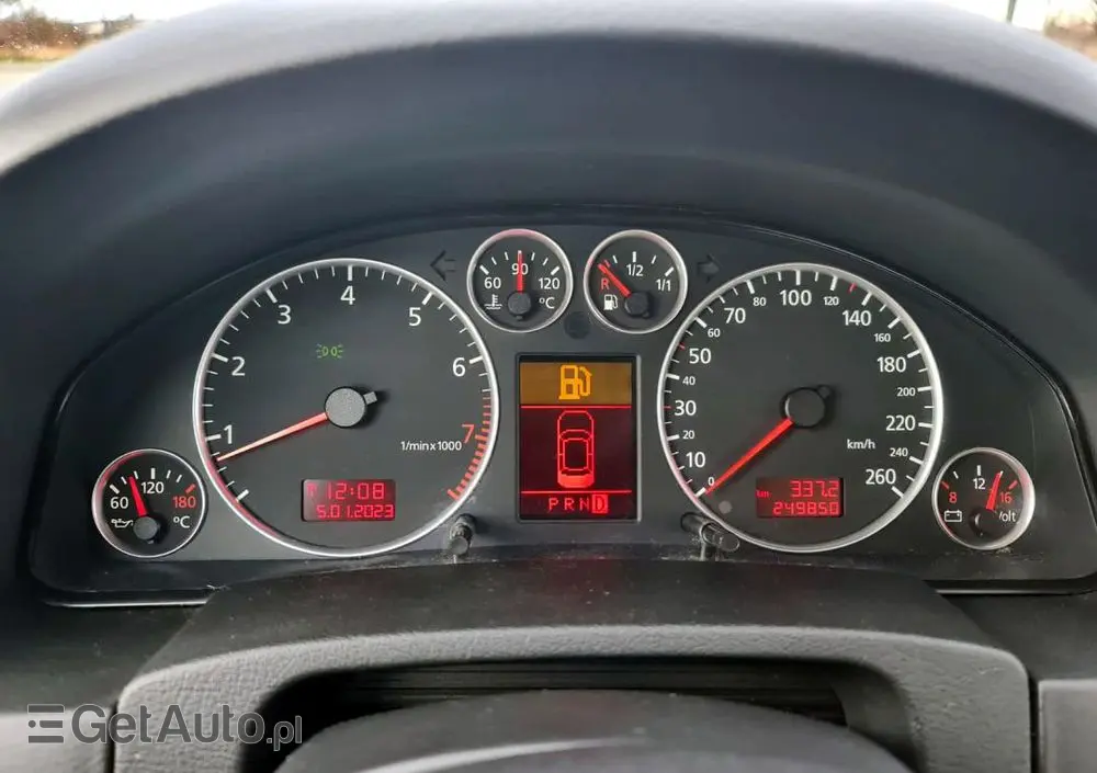 AUDI A6 Limousine 