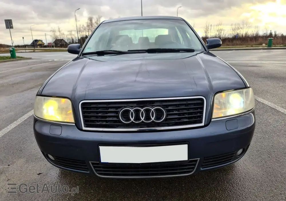 AUDI A6 Limousine 