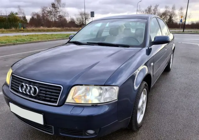 AUDI A6 Limousine 