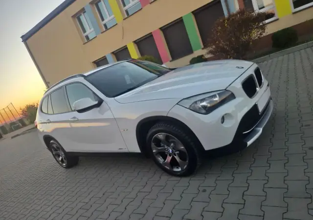 BMW X1 SDrive18d