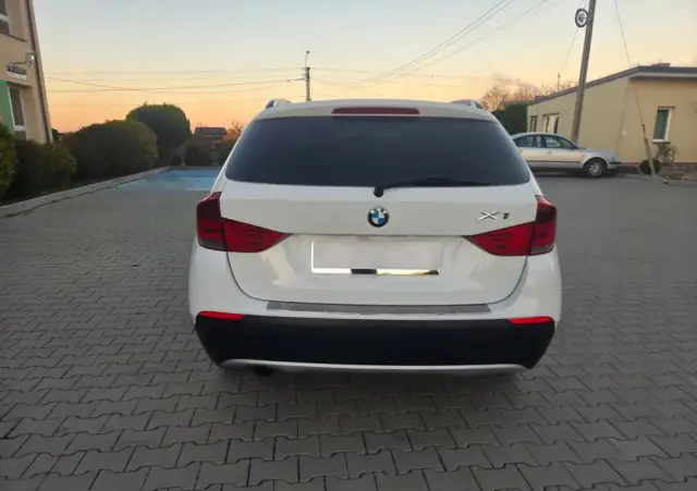 BMW X1 SDrive18d