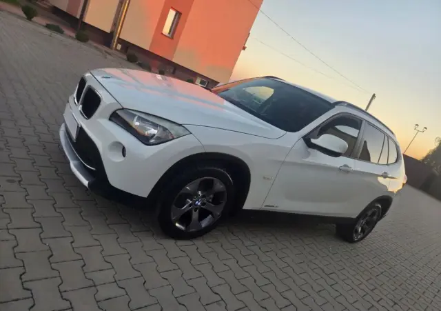 BMW X1 SDrive18d