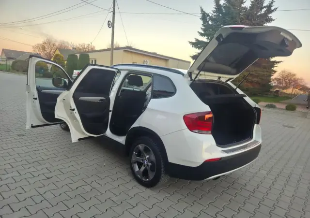 BMW X1 SDrive18d