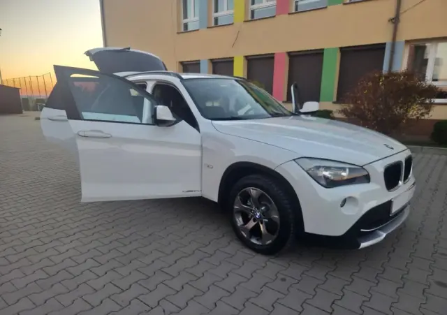 BMW X1 SDrive18d