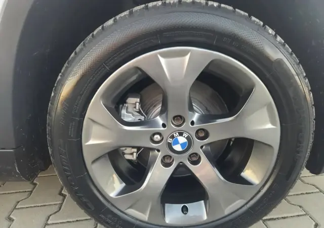 BMW X1 SDrive18d