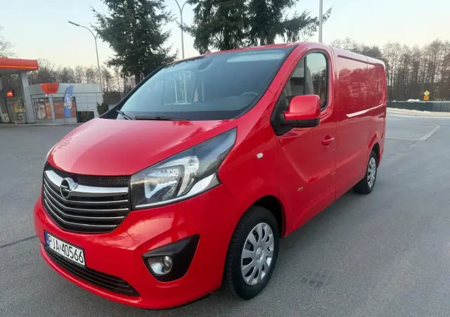 OPEL Vivaro 