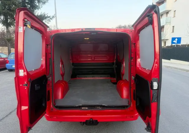 OPEL Vivaro 