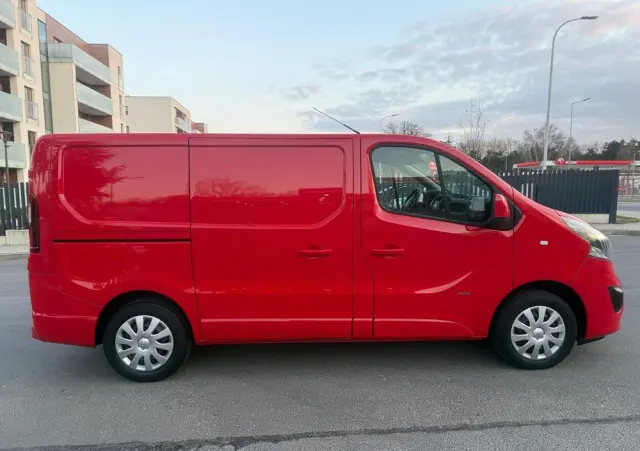 OPEL Vivaro 