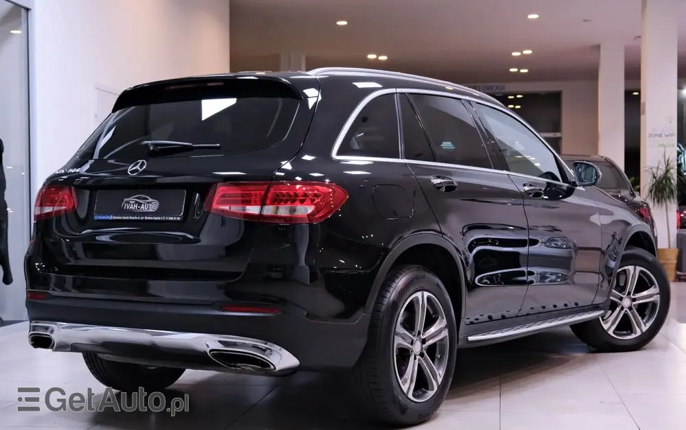 MERCEDES-BENZ GLC 