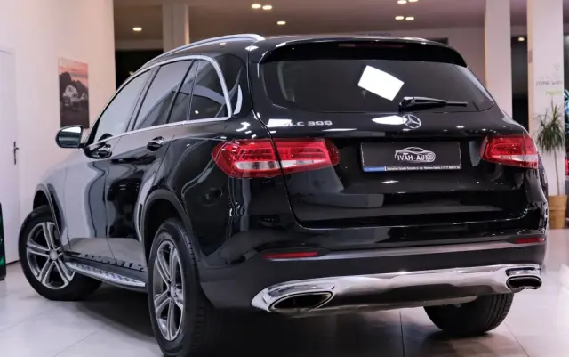 MERCEDES-BENZ GLC 