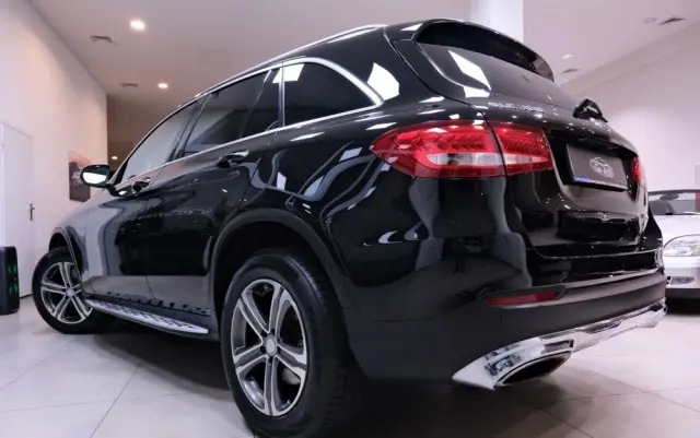 MERCEDES-BENZ GLC 