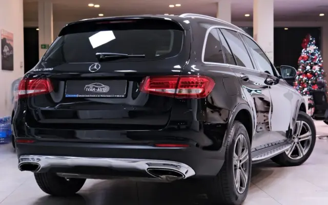 MERCEDES-BENZ GLC 
