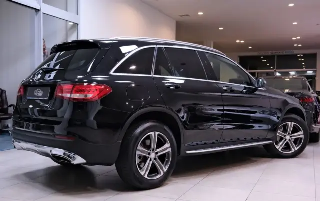 MERCEDES-BENZ GLC 