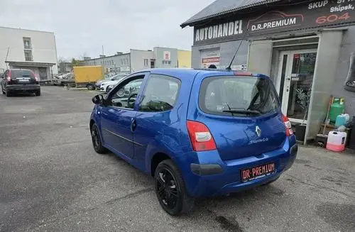 RENAULT Twingo 