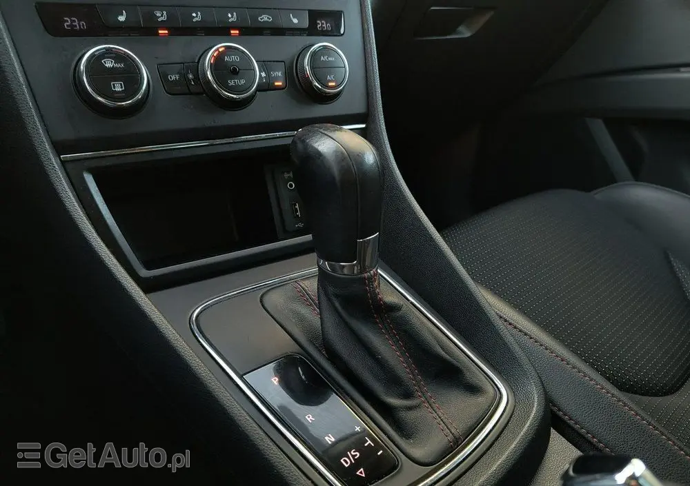 SEAT Leon 2.0 TDI FR S&S DSG EU6