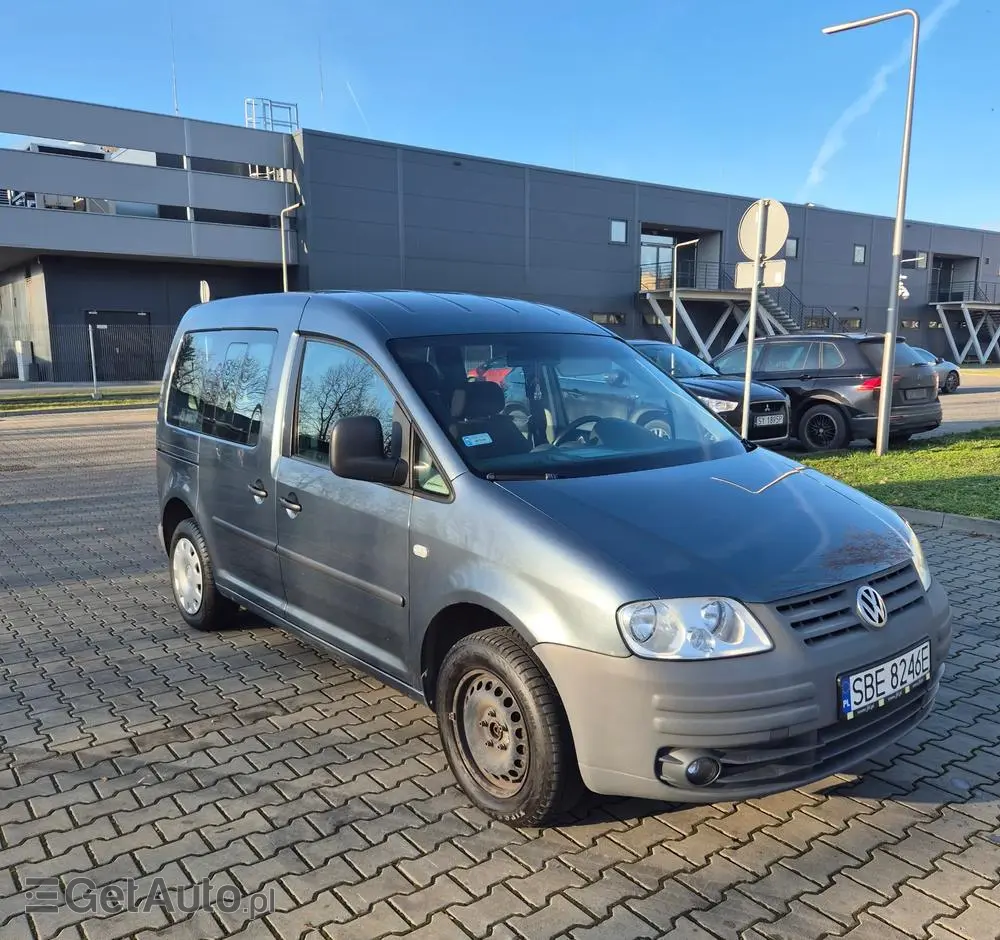 VOLKSWAGEN Caddy Life