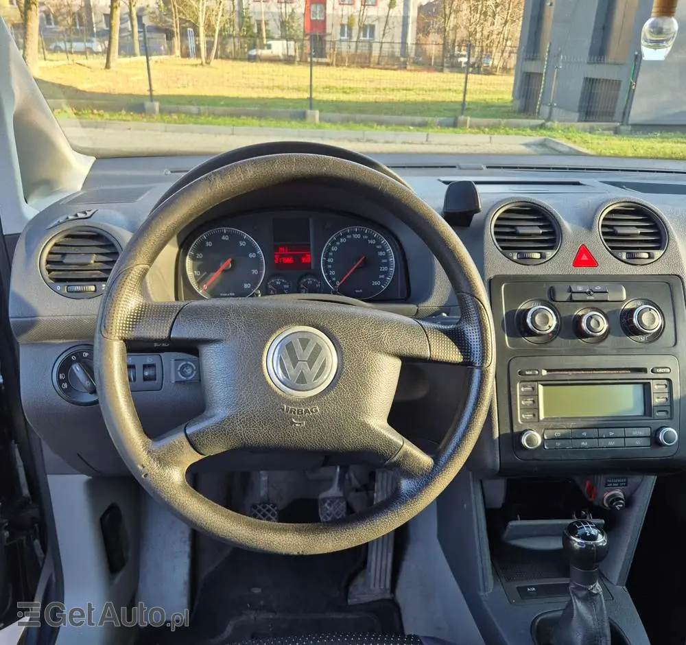 VOLKSWAGEN Caddy Life