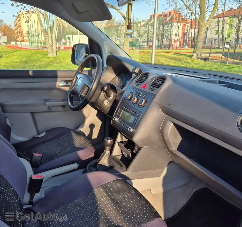 VOLKSWAGEN Caddy Life