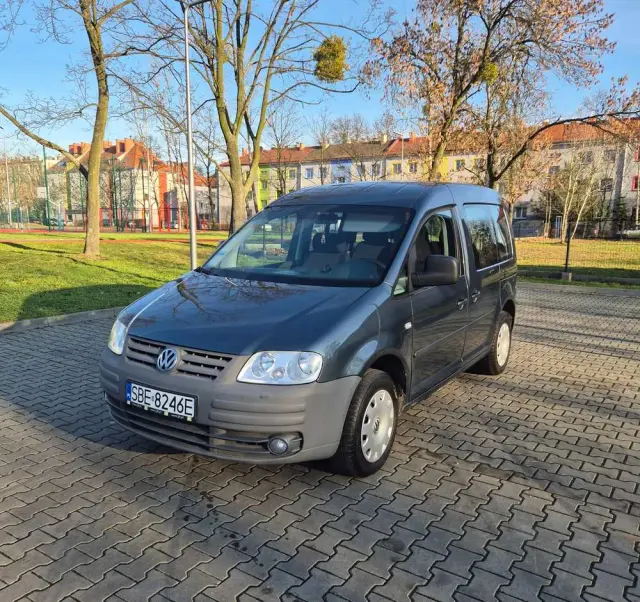 VOLKSWAGEN Caddy Life