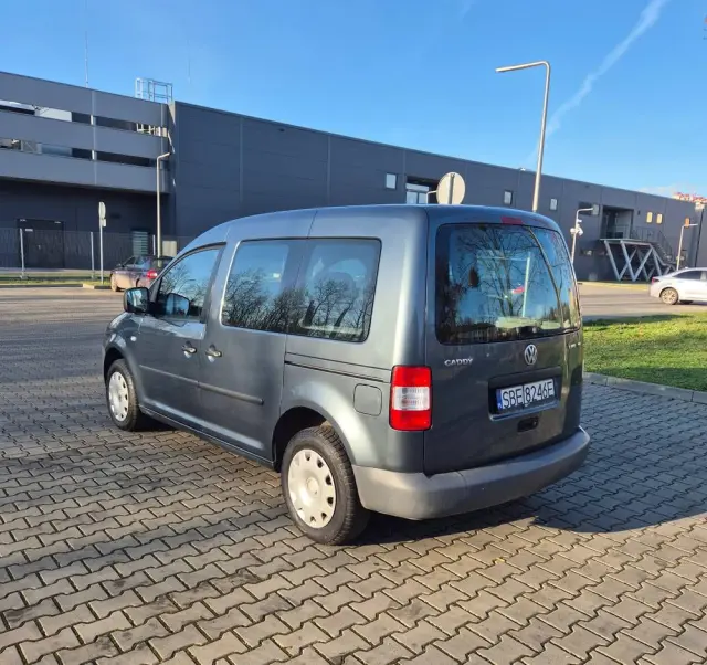 VOLKSWAGEN Caddy Life