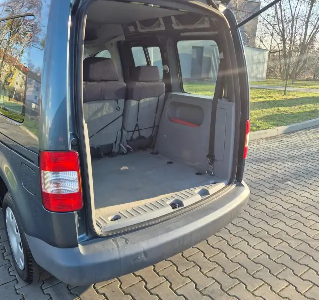 VOLKSWAGEN Caddy Life