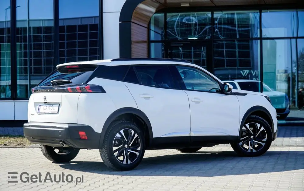 PEUGEOT 2008 BlueHDi 130 EAT8 Allure Pack