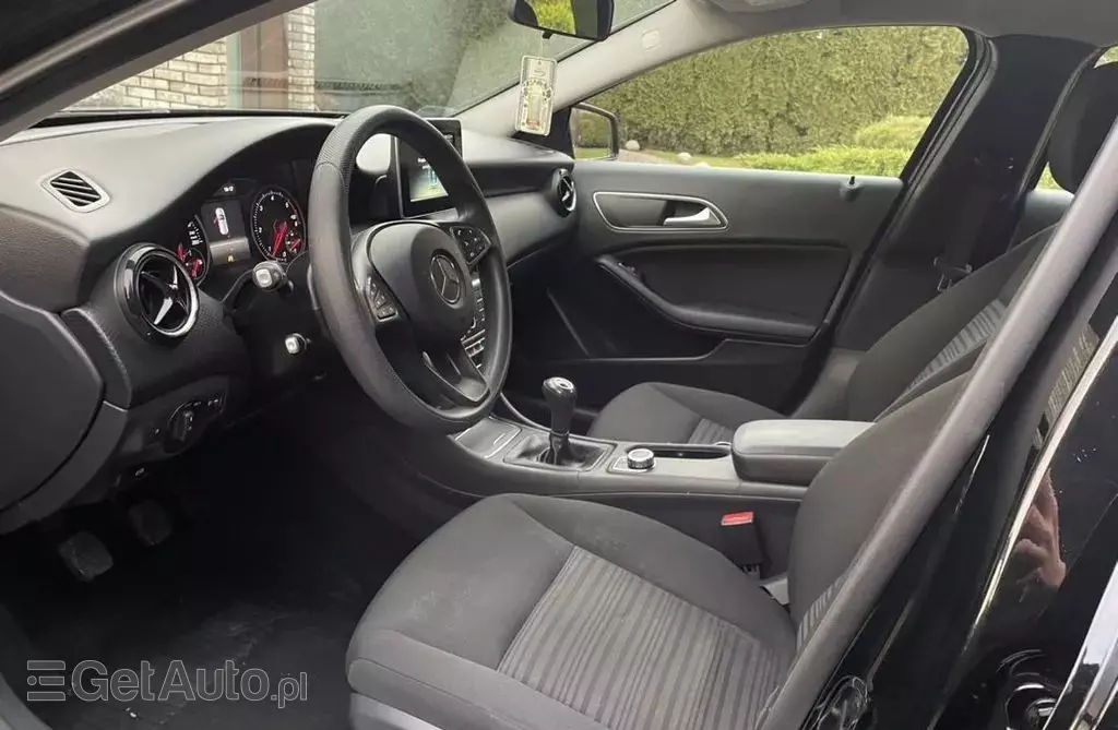 MERCEDES-BENZ Klasa A A 160 CDI (90 KM)