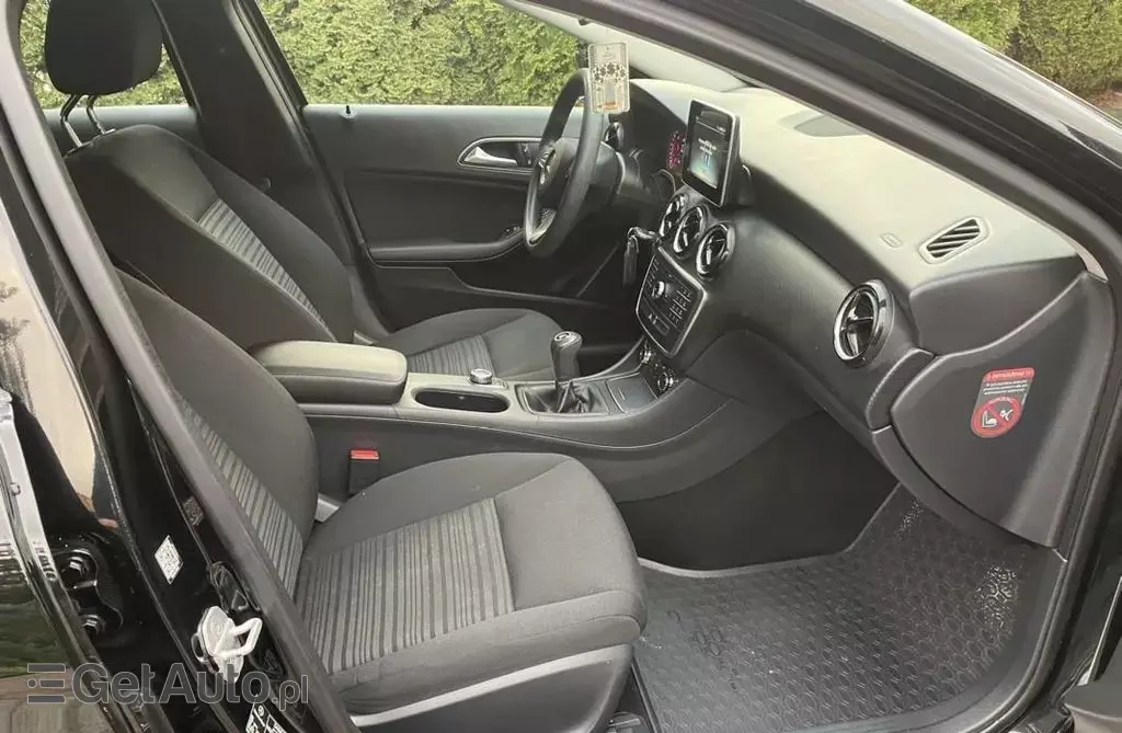 MERCEDES-BENZ Klasa A A 160 CDI (90 KM)