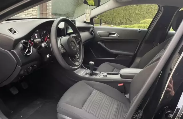 MERCEDES-BENZ Klasa A A 160 CDI (90 KM)